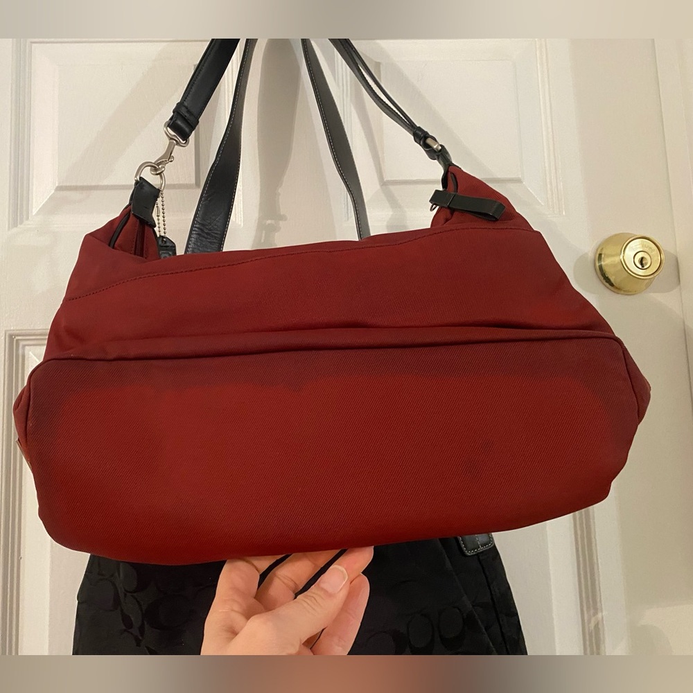 Coach Vintage Maroon Red Shoulder Bag with Multiple Pockets - Picture 12 of 12
